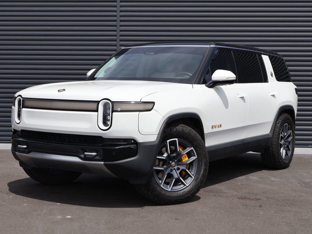 2023 RIVIAN R1S