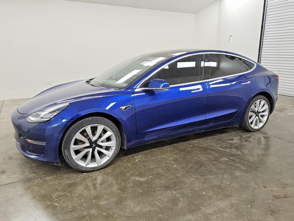 2020 TESLA Model 3