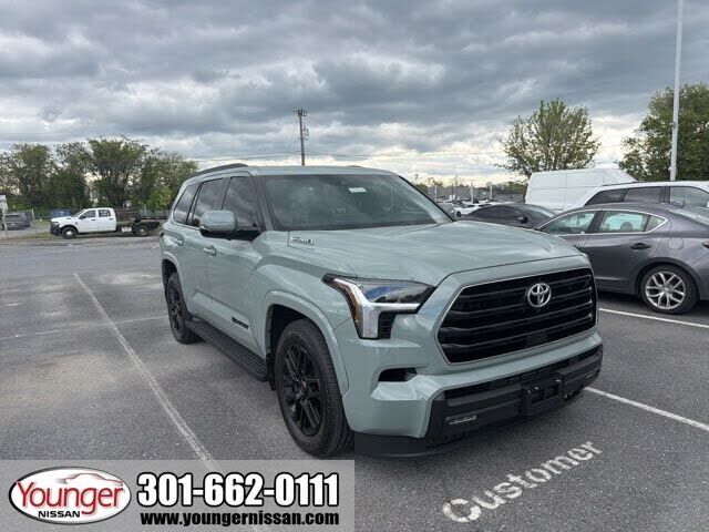 2025 TOYOTA Sequoia