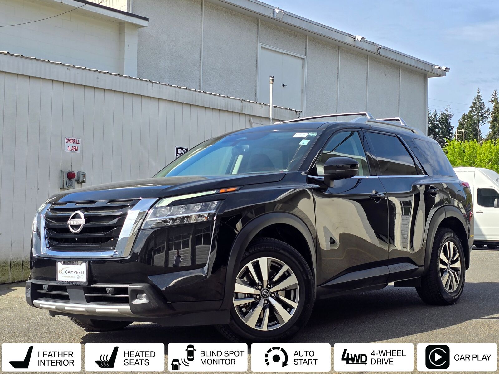 2022 NISSAN Pathfinder