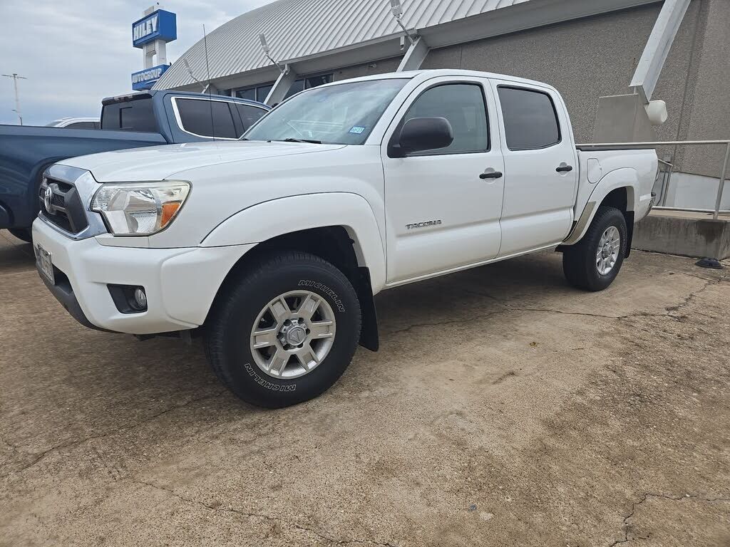 2014 TOYOTA Tacoma