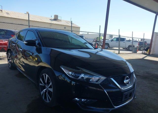 2017 NISSAN Maxima