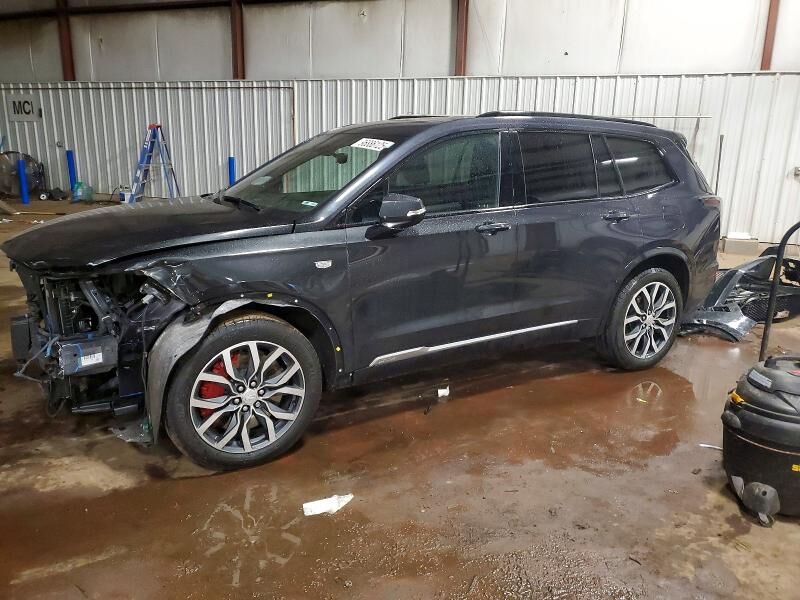 2022 CADILLAC XT6