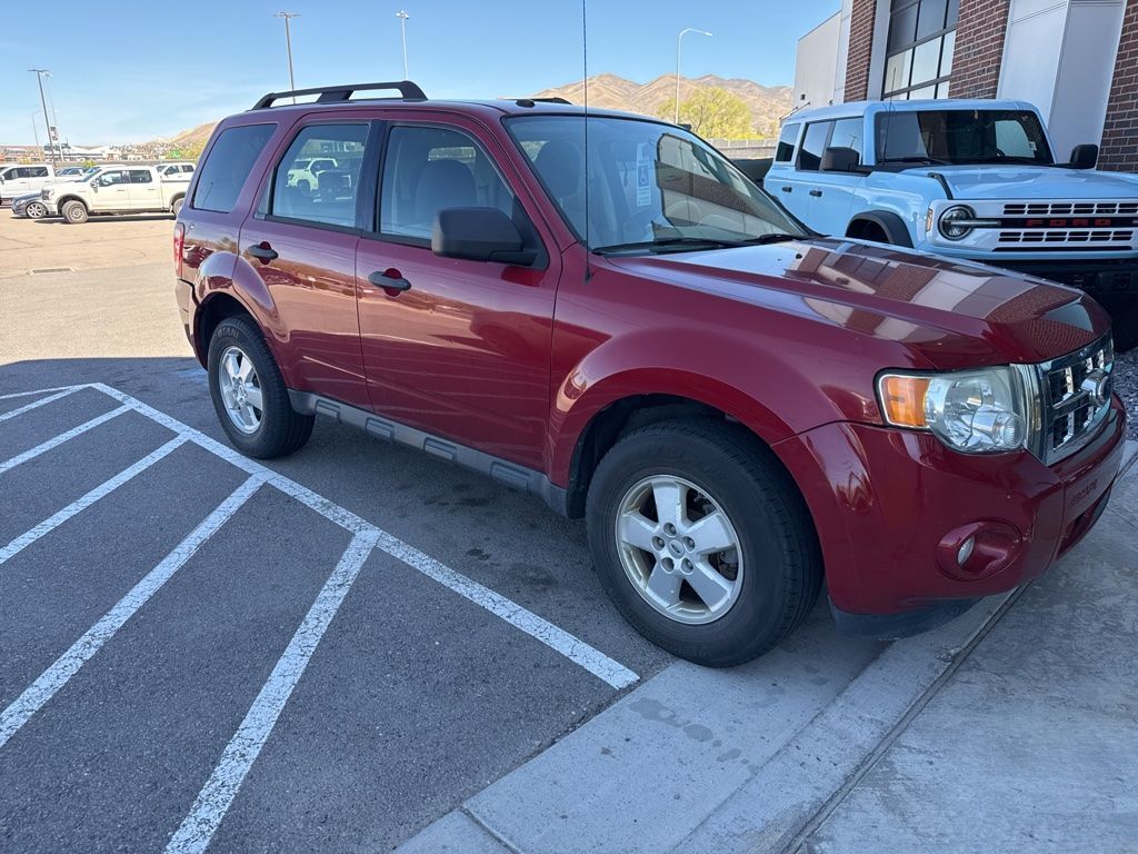 2011 FORD Escape