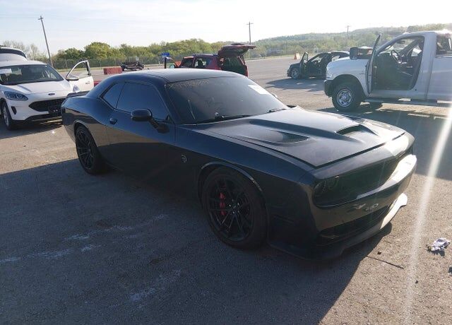 2016 DODGE Challenger
