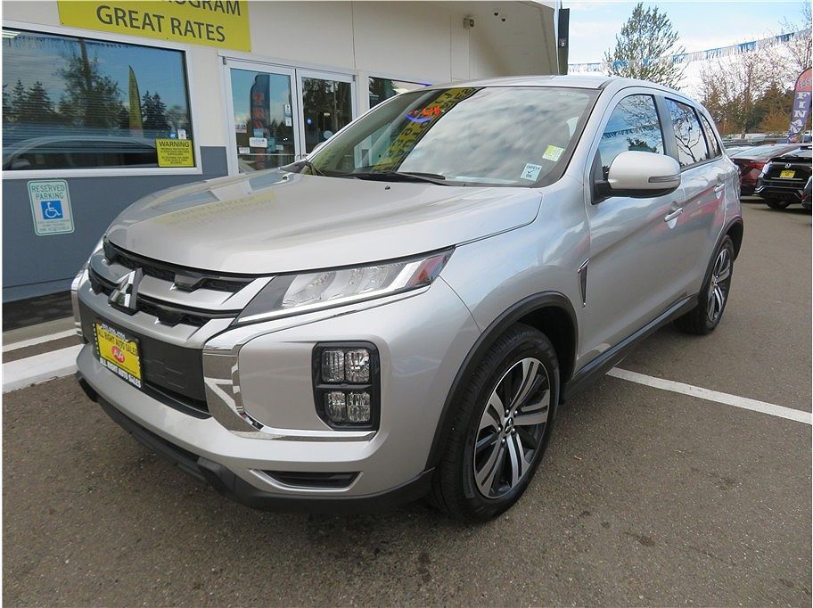 2025 MITSUBISHI Outlander Sport