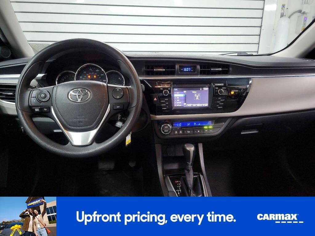 2015 TOYOTA Corolla