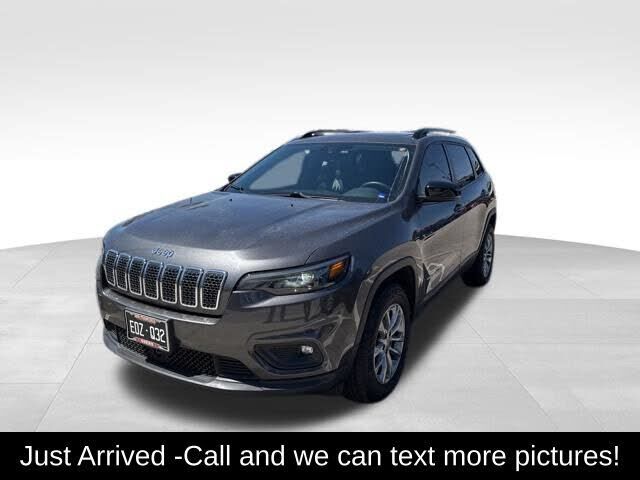 2022 JEEP Cherokee