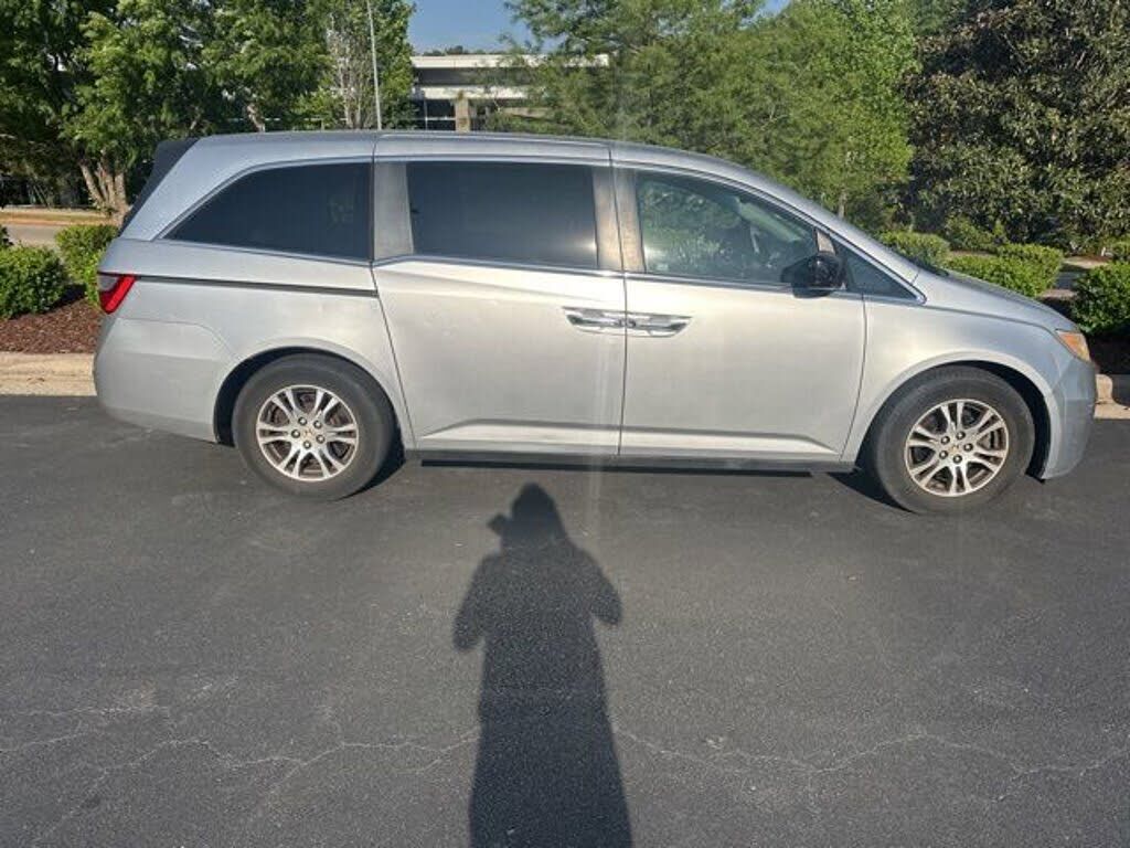 2011 HONDA Odyssey