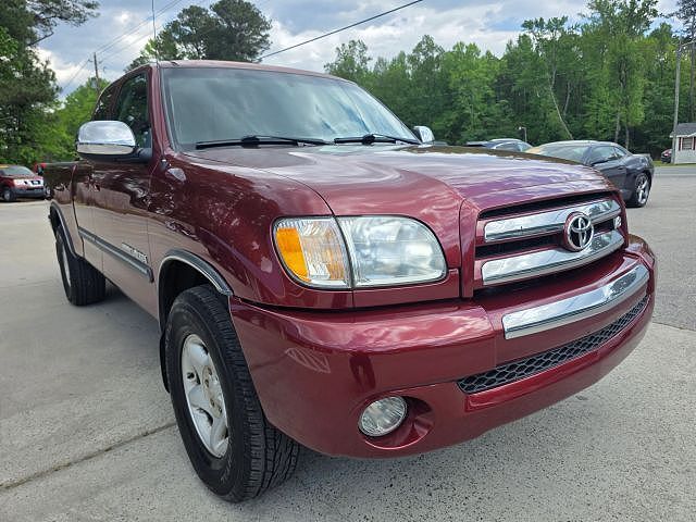 2004 TOYOTA Tundra