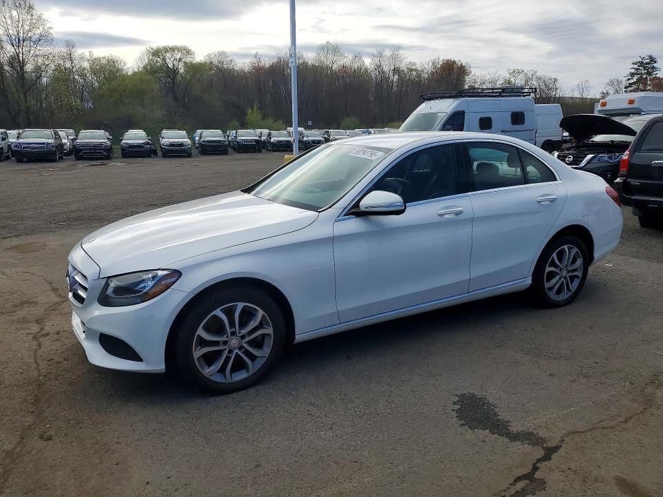 2015 MERCEDES-BENZ C-Class