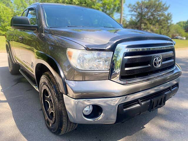 2013 TOYOTA Tundra