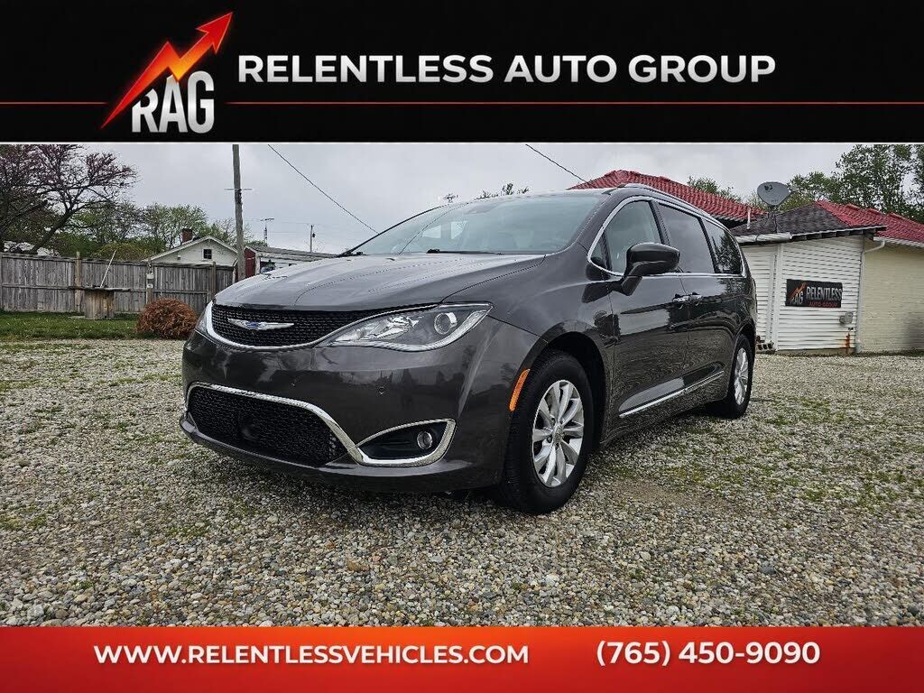 2018 CHRYSLER Pacifica