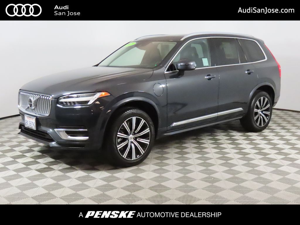 2021 VOLVO XC90