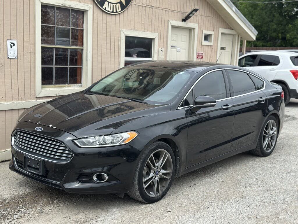 2013 FORD Fusion