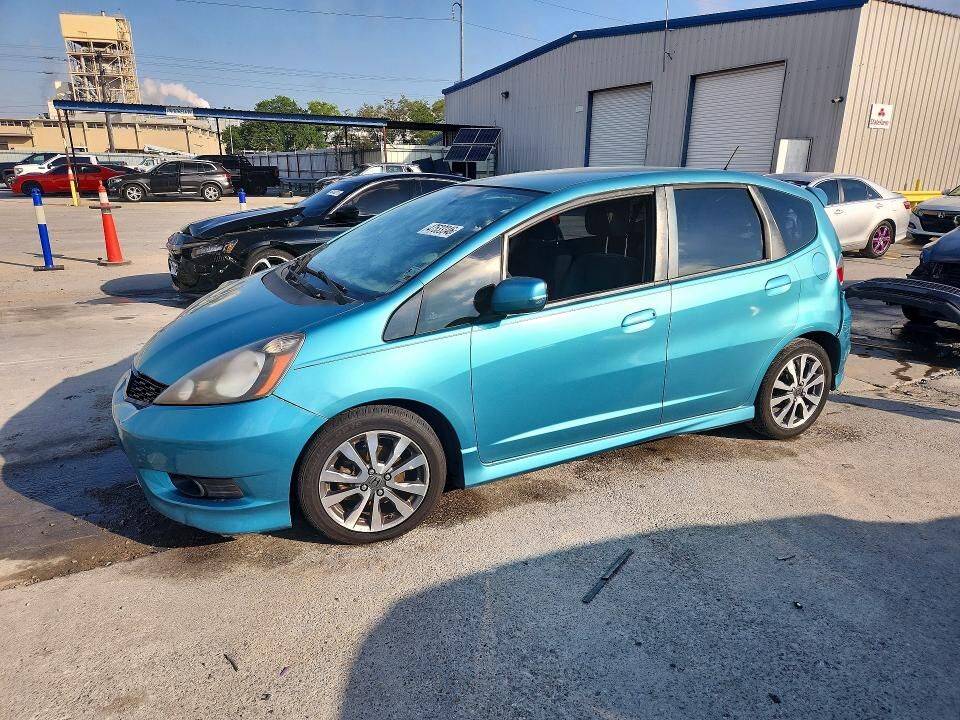 2013 HONDA Fit