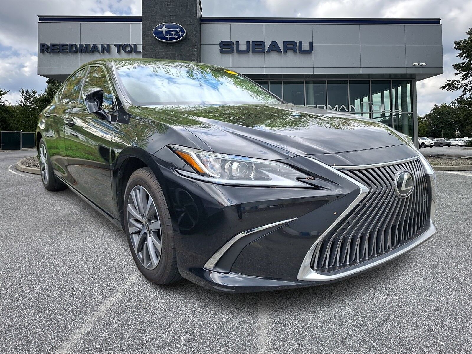 2021 LEXUS ES
