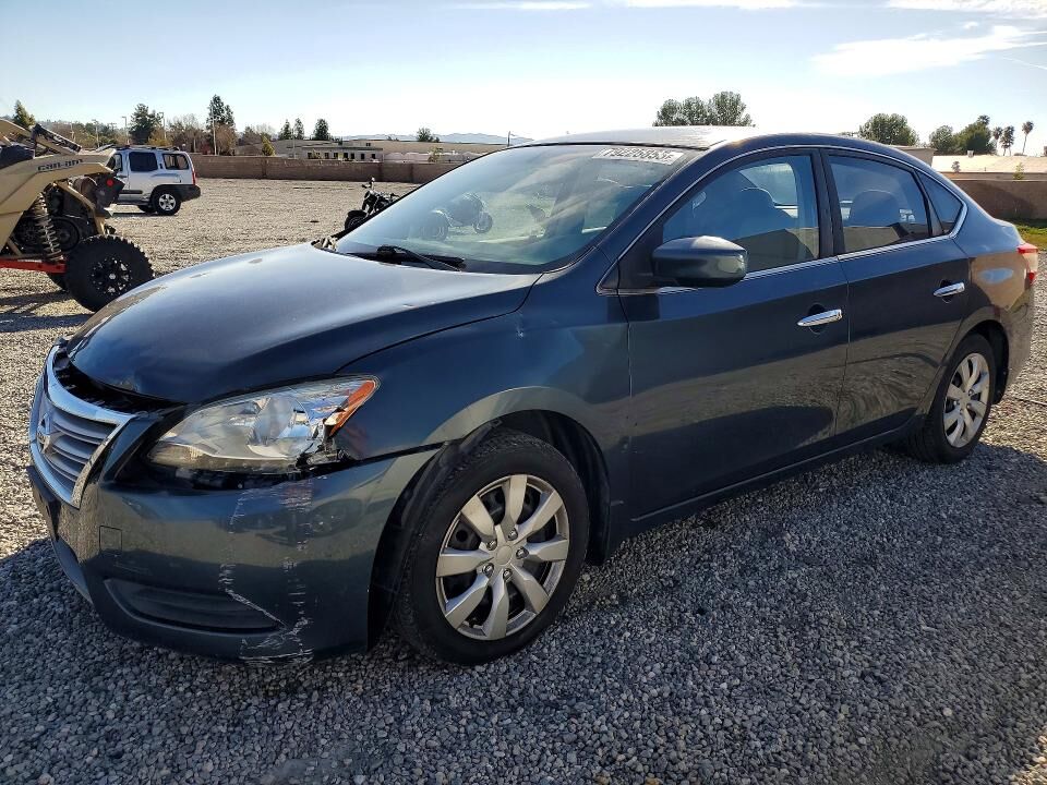 2014 NISSAN Sentra