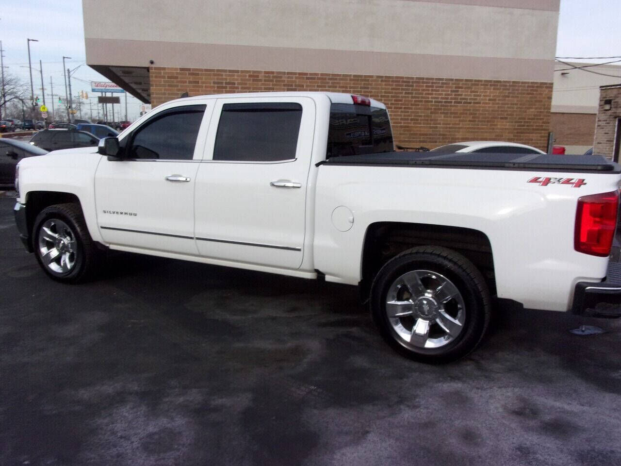 2018 CHEVROLET Silverado