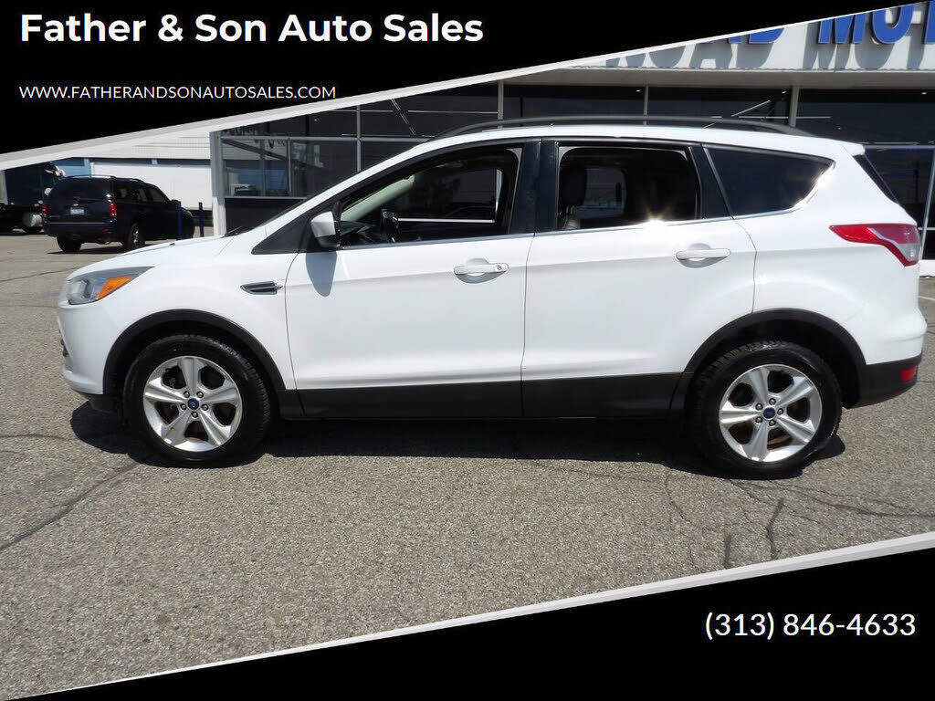 2014 FORD Escape