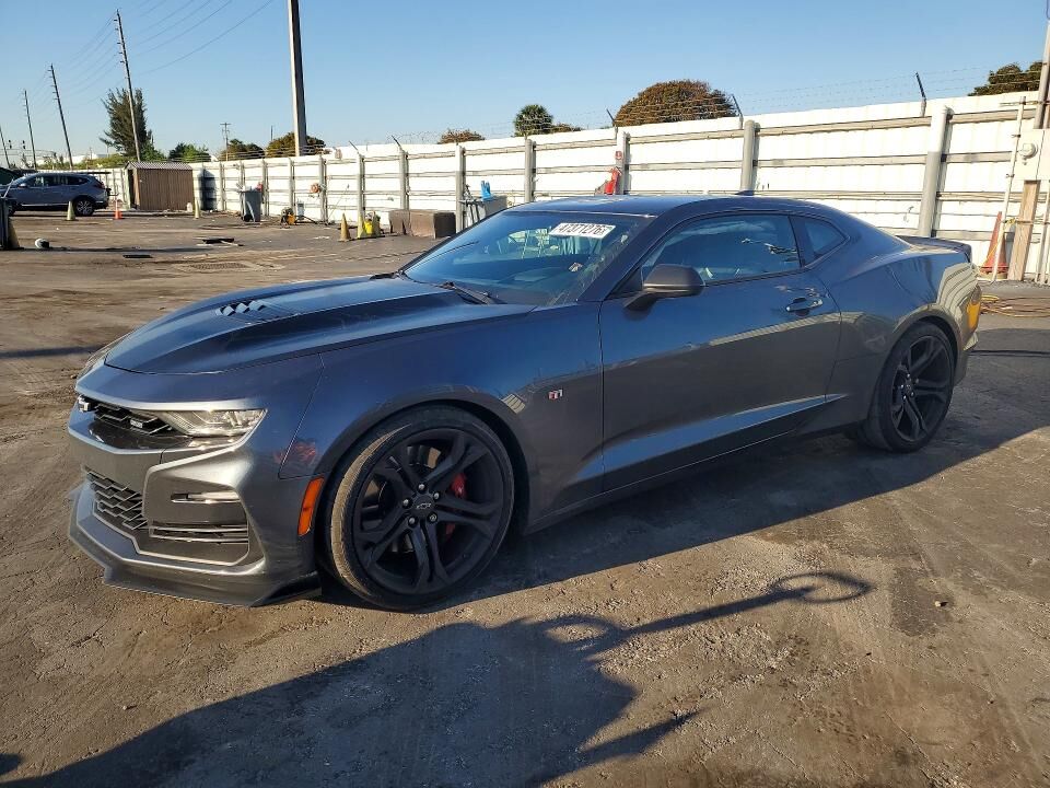 2021 CHEVROLET Camaro