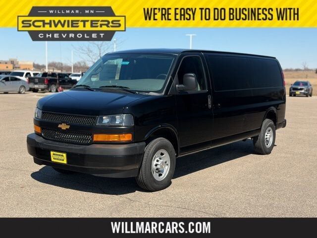 2026 CHEVROLET Express