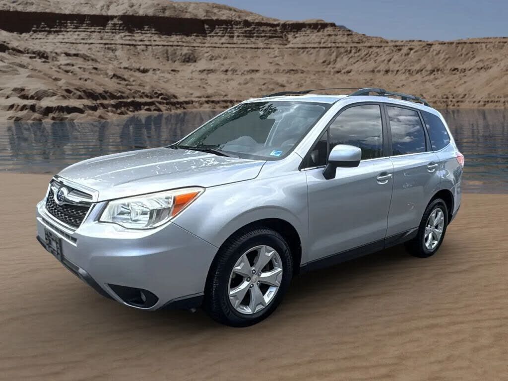 2015 SUBARU Forester