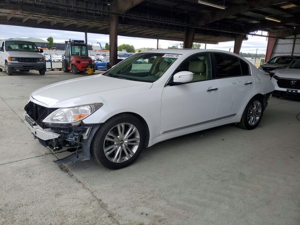 2011 HYUNDAI Genesis