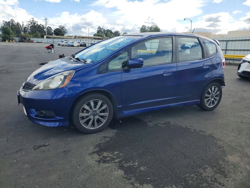 2013 HONDA Fit