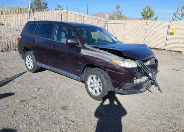 2013 TOYOTA Highlander