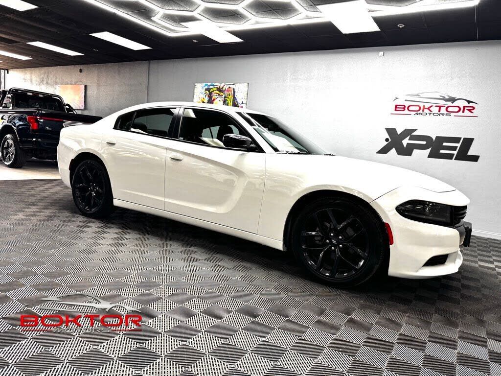 2022 DODGE Charger