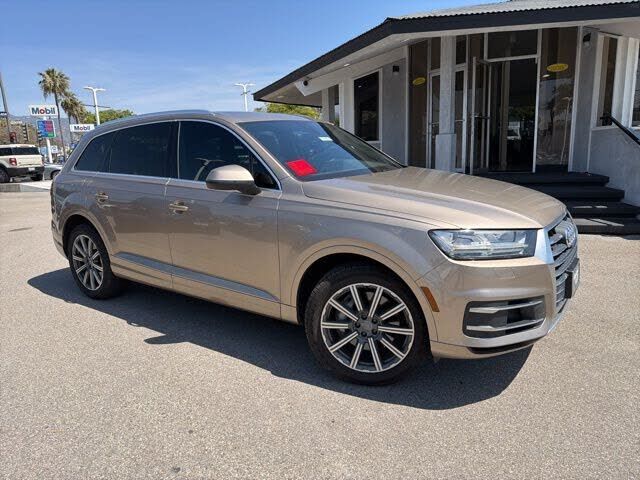 2019 AUDI Q7