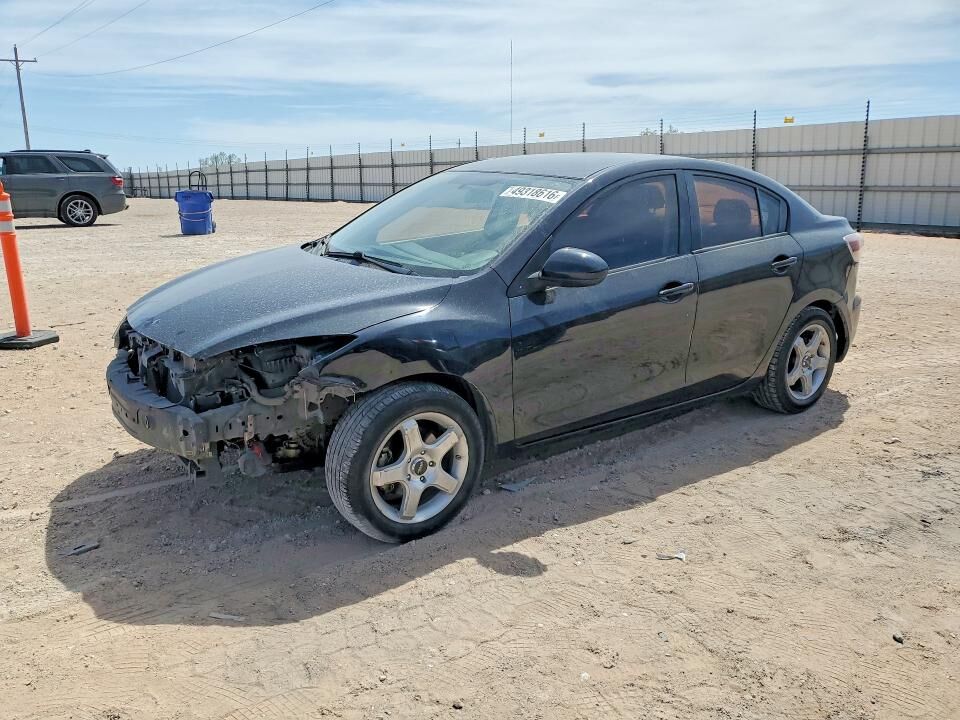 2012 MAZDA Mazda3