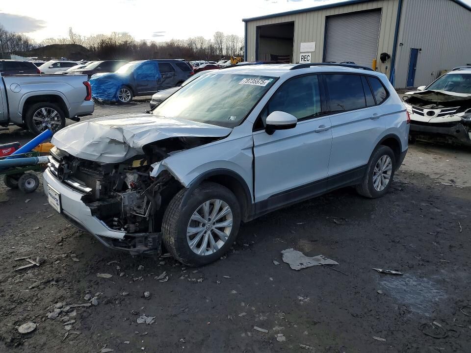 2018 VOLKSWAGEN Tiguan