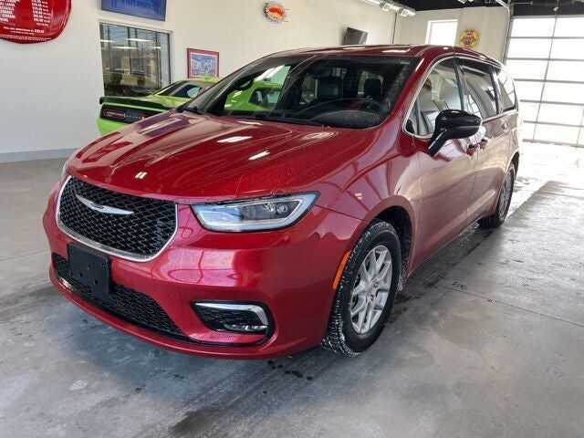 2025 CHRYSLER Pacifica