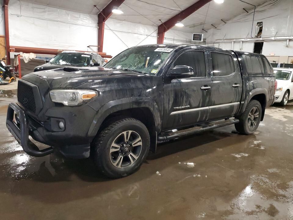 2018 TOYOTA Tacoma