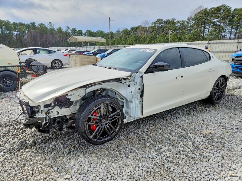 2020 MASERATI Quattroporte