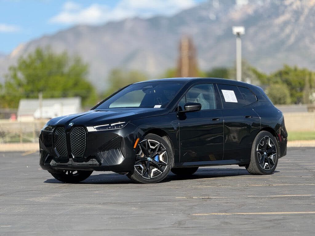 2022 BMW ix