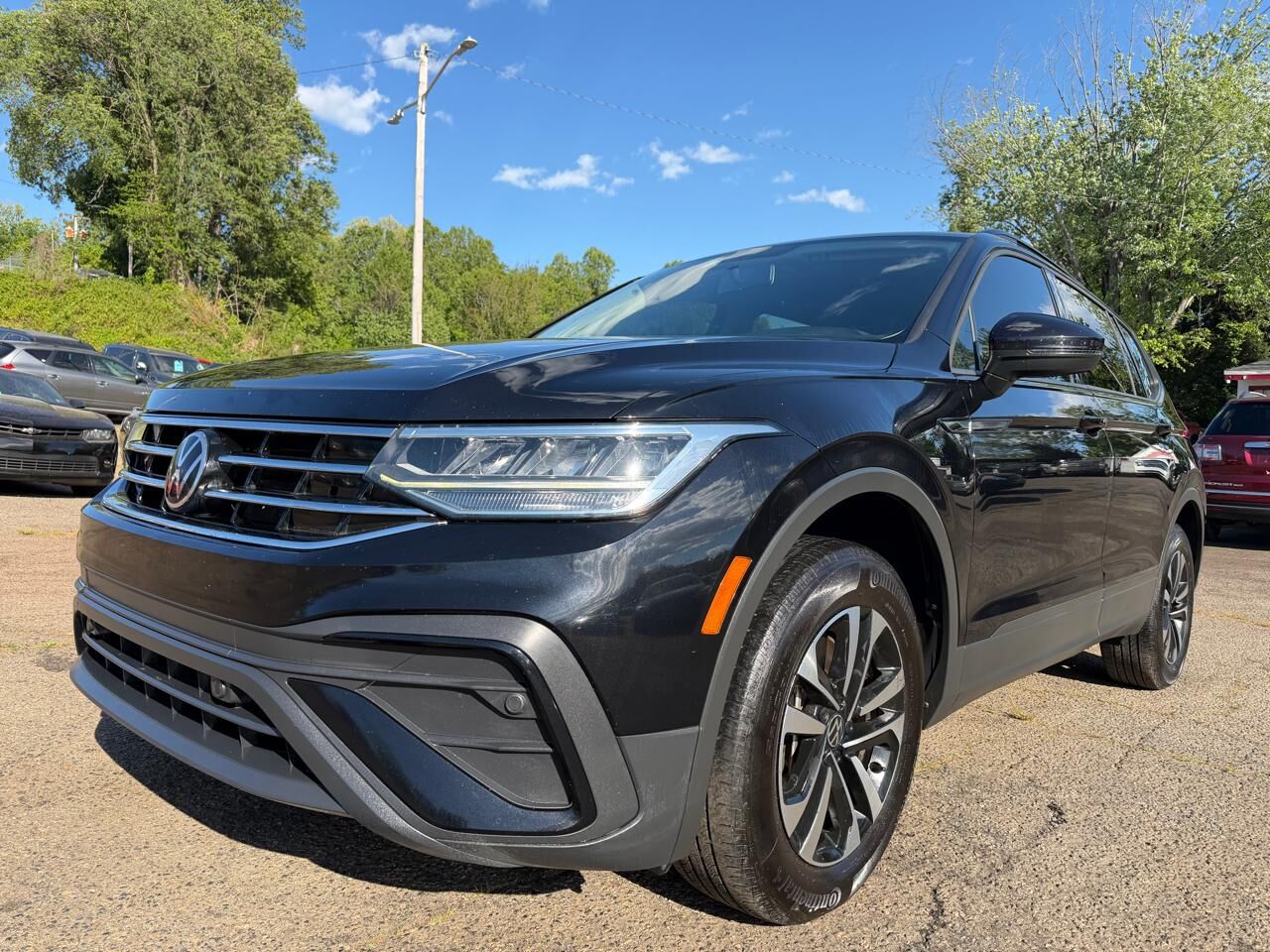 2022 VOLKSWAGEN Tiguan