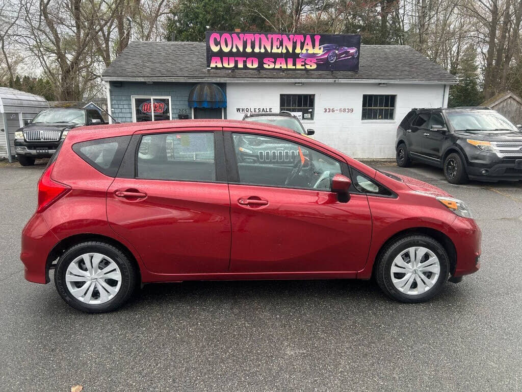 2019 NISSAN Versa