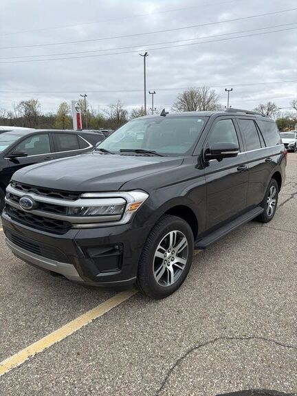 2024 FORD Expedition