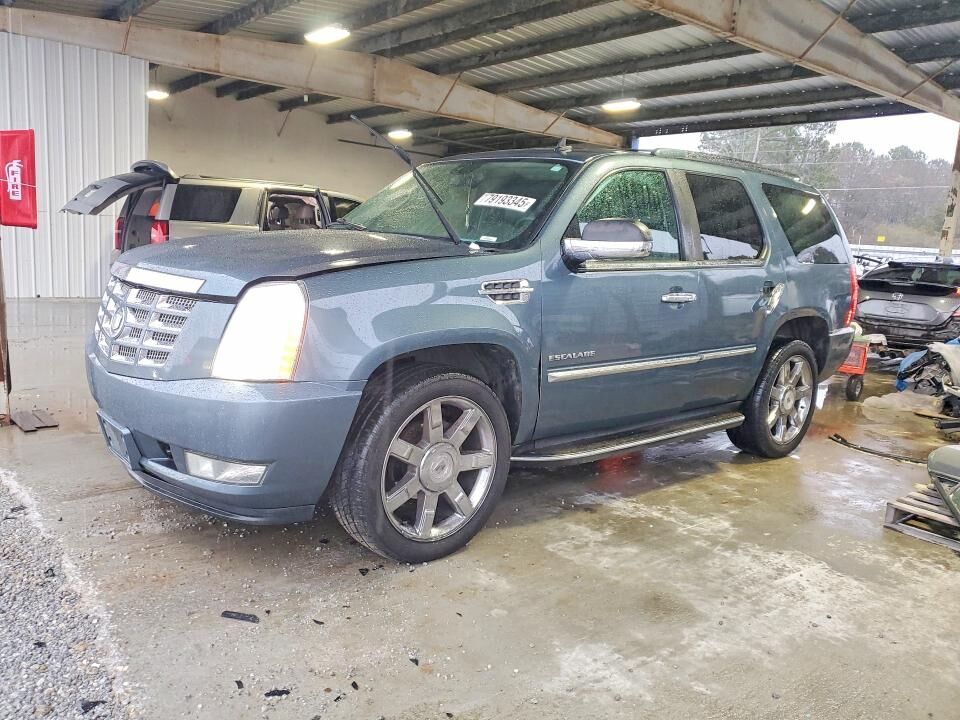 2010 CADILLAC Escalade
