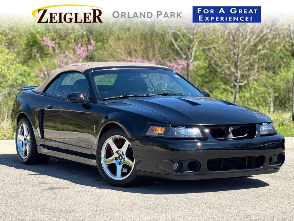 2003 FORD Mustang