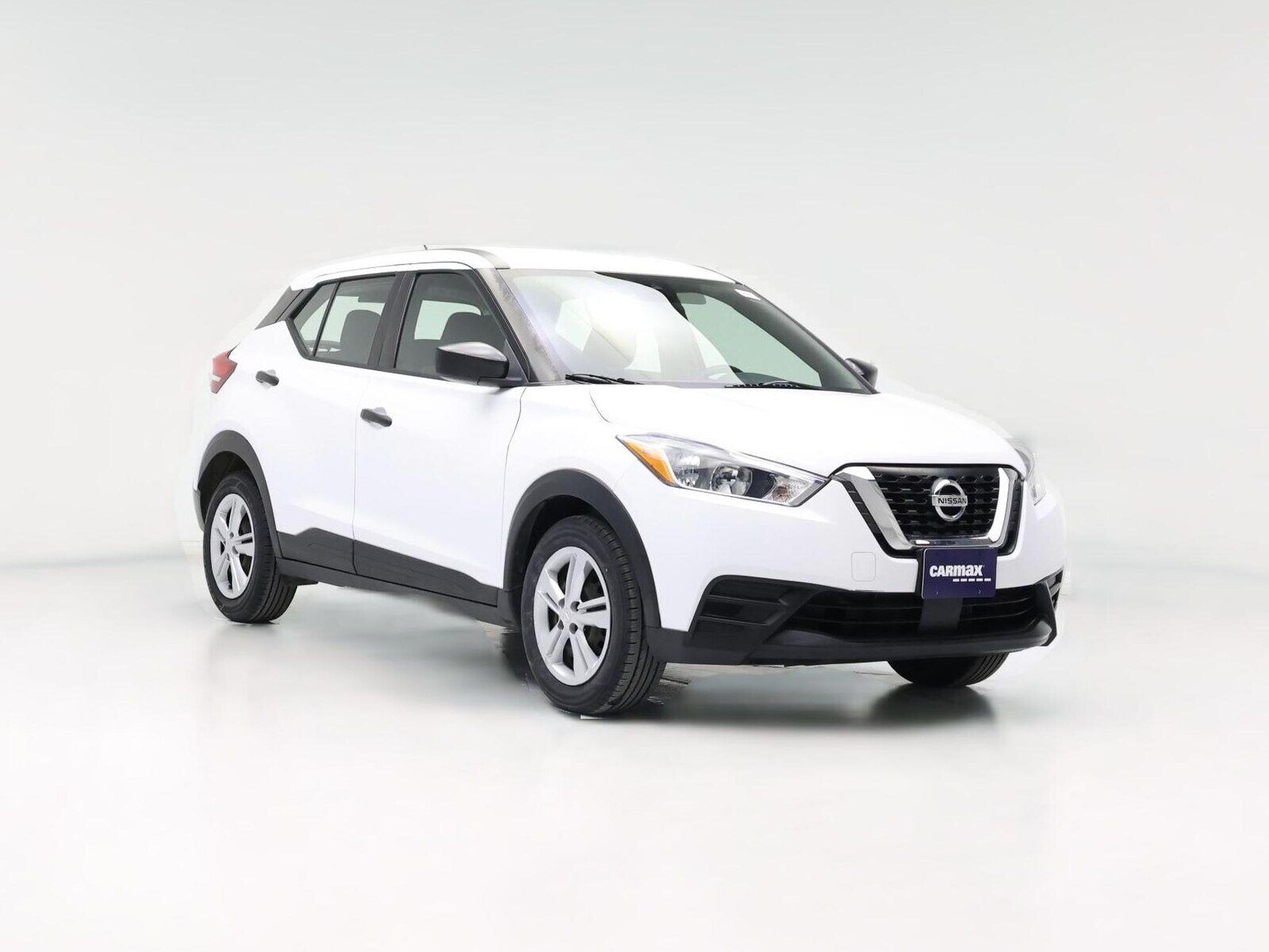2020 NISSAN Kicks