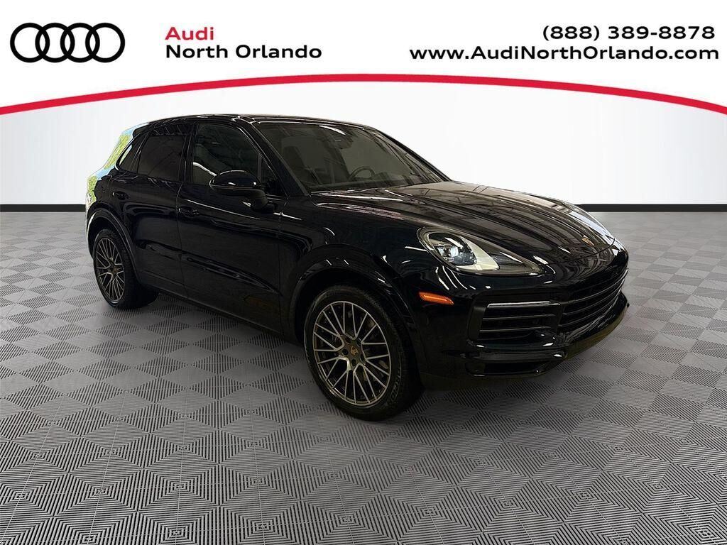2022 PORSCHE Cayenne
