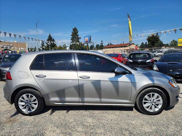 2016 VOLKSWAGEN Golf