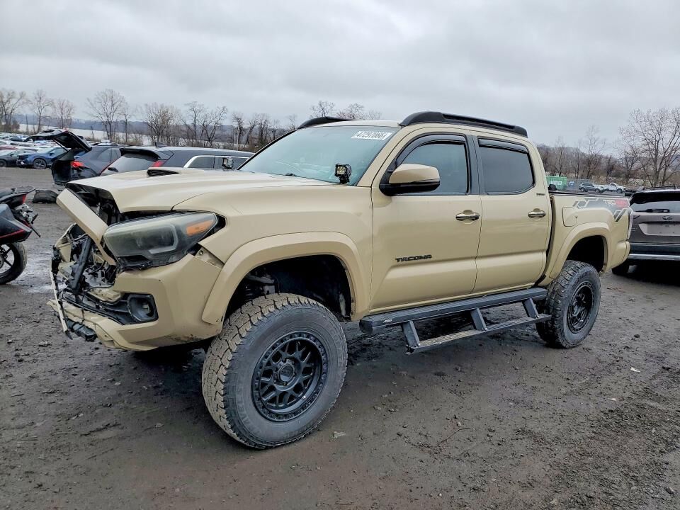 2017 TOYOTA Tacoma