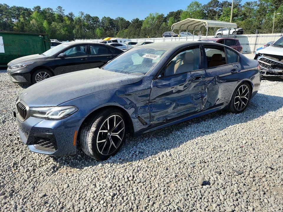 2023 BMW M5