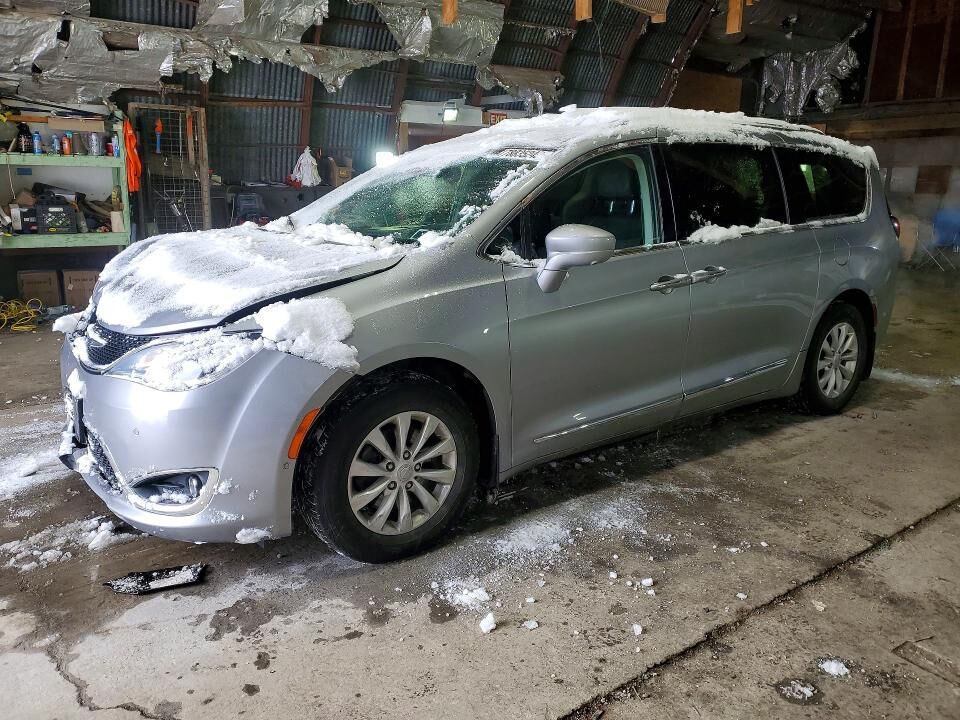 2019 CHRYSLER Pacifica