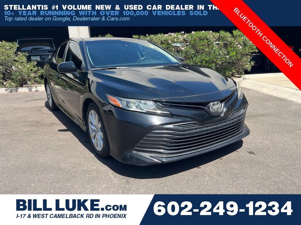 2018 TOYOTA Camry